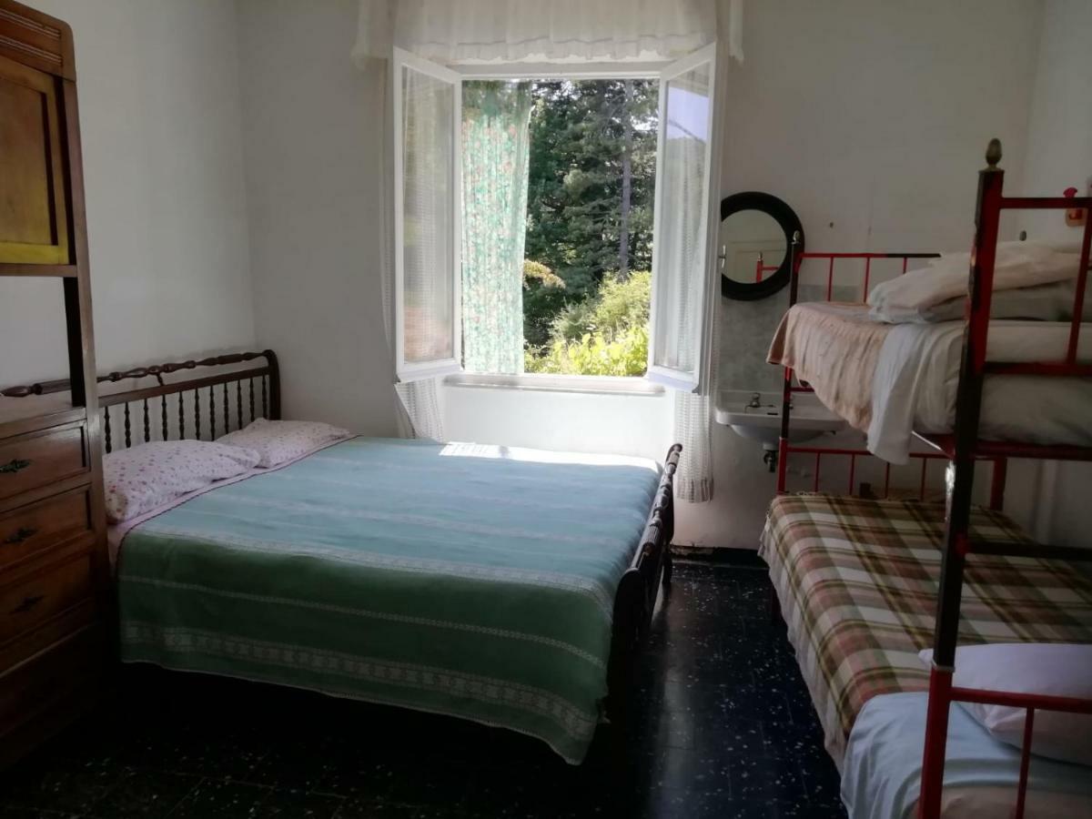 Albergo Delfino San Pietro d'Olba Kültér fotó